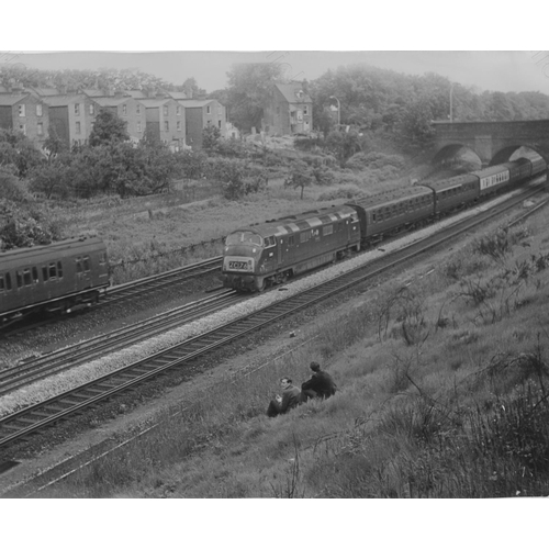 265 - Railway. Modern Traction. A large collection of approx. black and white prints, ranging in size from... 