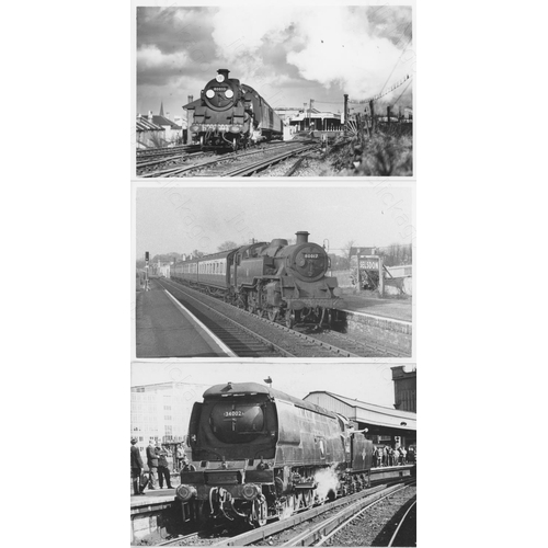 266 - Railway. B.R. Steam. A collection of approx. 200, 4