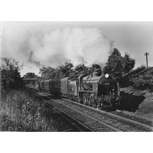 268 - Railway. B.R. Steam. A collection of approx. 120, black and white prints, in assorted sizes, ranging... 