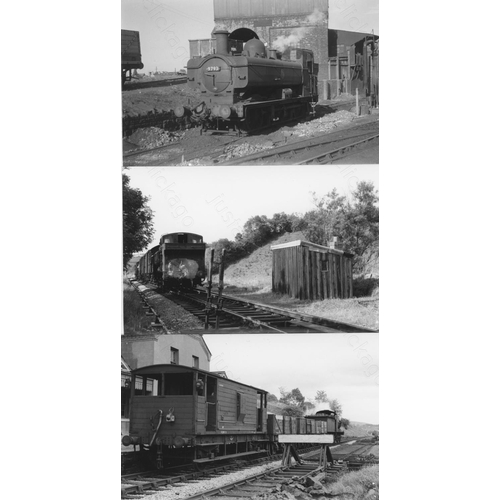 465 - Railway. Ex G.W.R. Steam. A box of Approx. 600, black and white, postcard size prints. Several of th... 