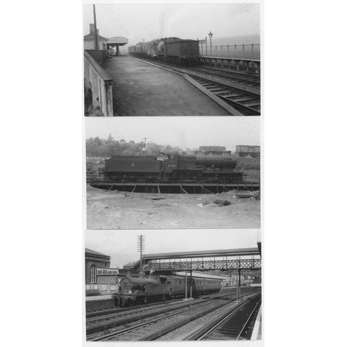 466 - Railway. B.R. Steam. A box of Approx. 800, black and white, postcard size prints. The prints feature... 