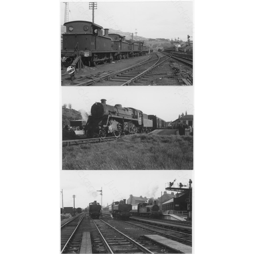 466 - Railway. B.R. Steam. A box of Approx. 800, black and white, postcard size prints. The prints feature... 