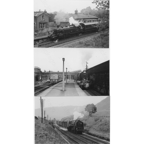 466 - Railway. B.R. Steam. A box of Approx. 800, black and white, postcard size prints. The prints feature... 