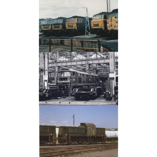 470 - Railway. Modern Traction. A collection of approx. 700, black and white and colour, postcard size pri... 