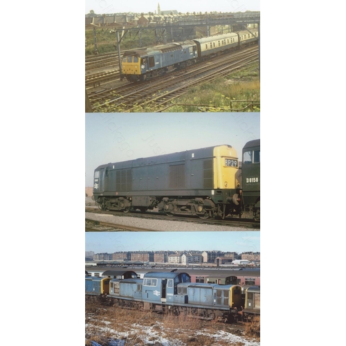 470 - Railway. Modern Traction. A collection of approx. 700, black and white and colour, postcard size pri... 