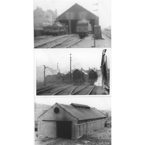 489 - Railway. Infrastructure - sheds. A shoebox of approx. 500, mainly black and white, postcard size pri... 