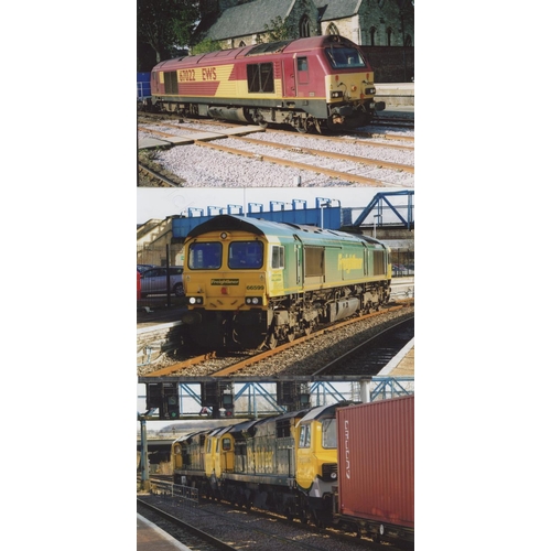 541 - Railway. Modern Traction. A good sized collection of approx. 1000, 6