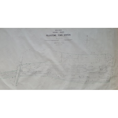 563 - Railway. Paper Railwayana. FELIXSTOWE TOWN plan BR Eastern Region. 40ft to 1 inch plan, black ink on... 