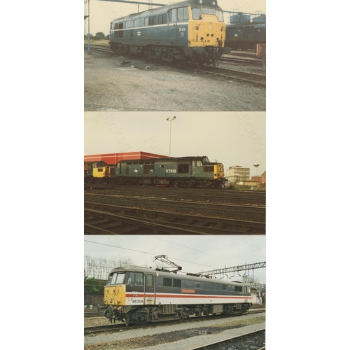 580 - Railway. Modern Traction. A large collection of several hundred, 6