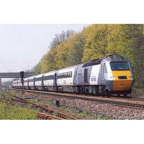 632 - Railway. Modern Traction. A collection of approximately 10000 6x4in good quality photographic prints... 