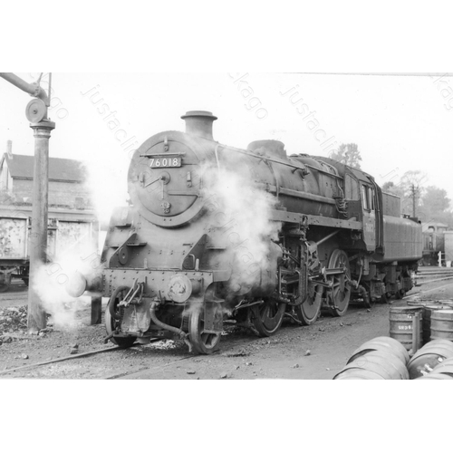 636 - Railway. B.R. Steam. A collection of approximately 1600 black and white prints of BR steam subjects ... 