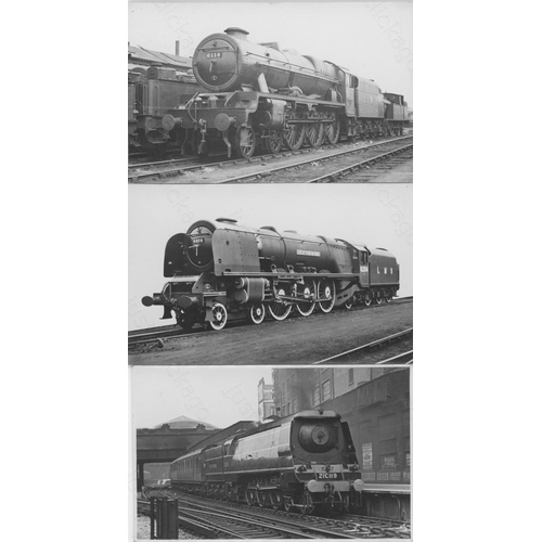 646 - Railway. B.R. Steam and Grouping. A collection of approx. 170, black and white prints, in assorted s... 