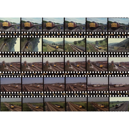 38 - Railway. Modern Traction. A collection of approx. 509 x 35mm, UNMOUNTED, colour positives in strips,...