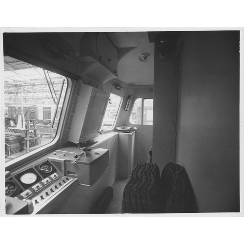 58 - Railway. Modern Traction & Infrastructure. A good collection of approx. 29, black and white prints, ...