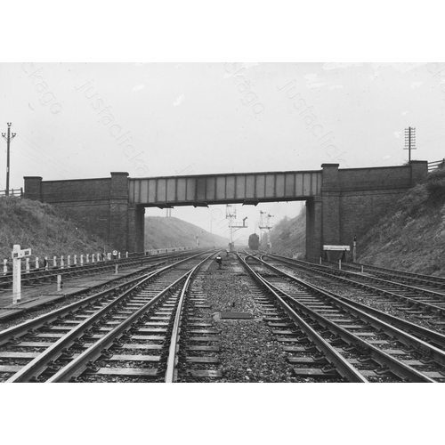 59 - Railway. Infrastructure. A fine collection of approx. 95, black and white prints, in various sizes, ...