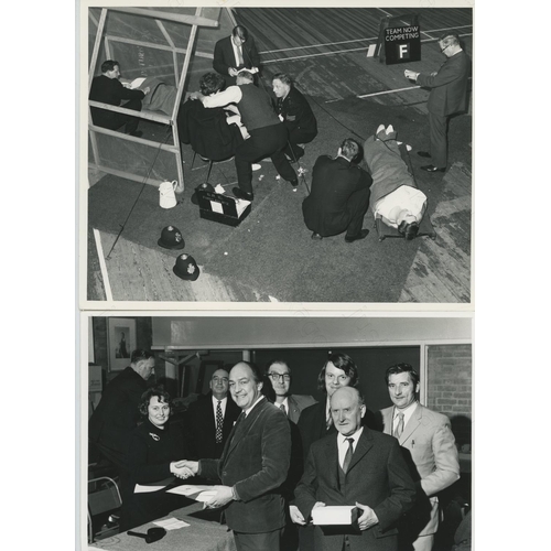 299 - Railway. Miscellaneous. A photo album with approx. 84, black and white, 8.5