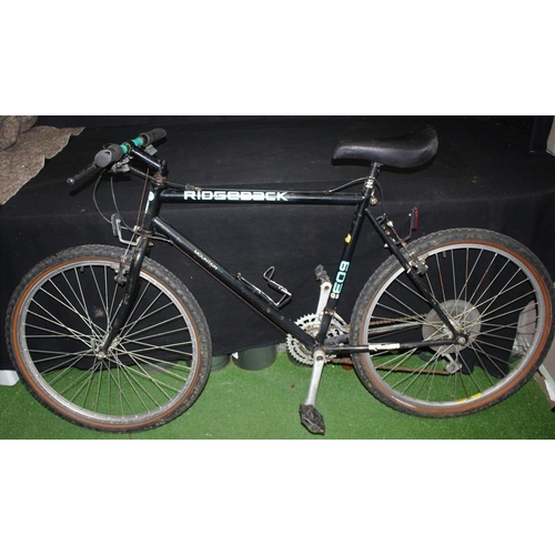 13 - BLACK RIDGEBACK 21 SPEED MOUNTAIN BIKE