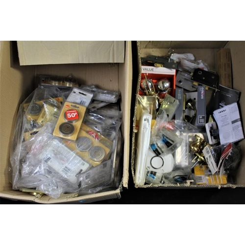 170 - BOX OF BRASS KEYHOLE COVERS, BOX LOCKS & IRONMONGERY