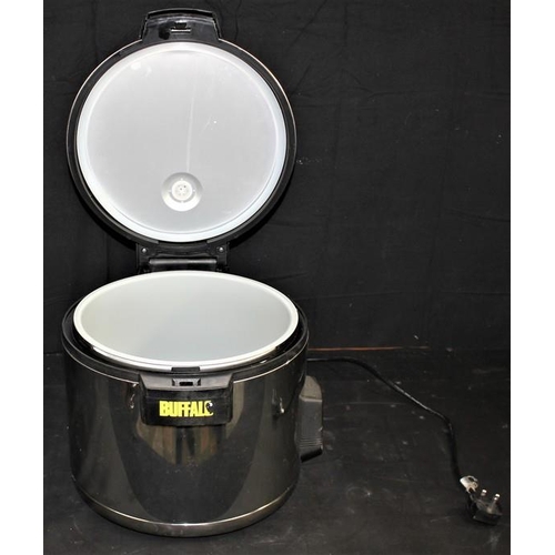 190 - BUFFALO J300 RICE COOKER