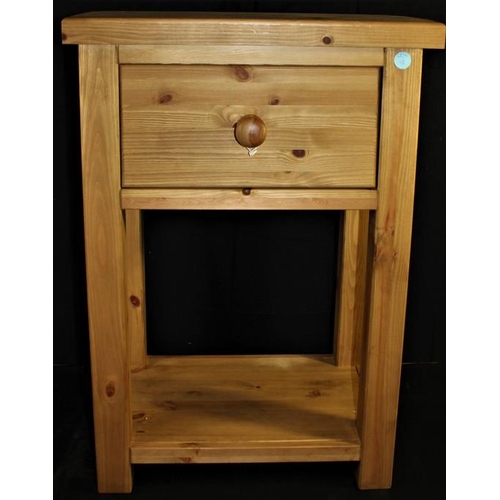 211 - SINGLE DRAWER, SINGLE SHELF PINE BEDSIDE CABINET (78cm x 54cm)