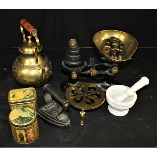 235 - SET OF SCALES & WEIGHTS, VARIOUS BRASS & FLAT IRON