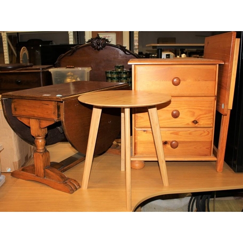 289 - DROP LEAF COFFEE TABLE, CIRCULAR SIDE TABLE, PINE BEDSIDE CHEST & FOLDING SIDE TABLE