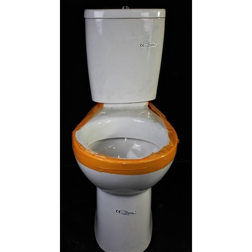 307 - TOILET & CISTERN & SEAT