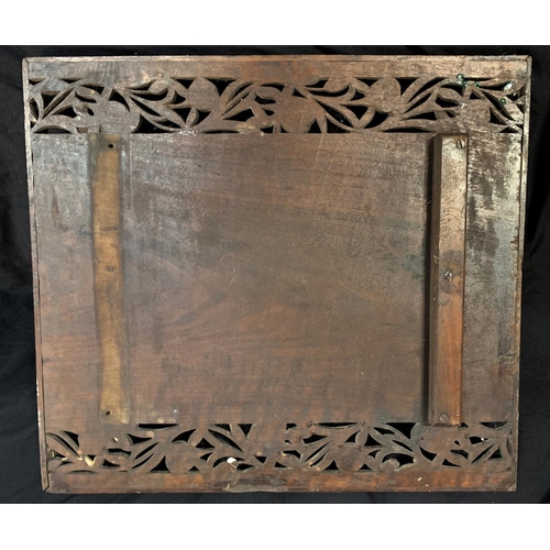 68 - WOODEN TRAY, OAK CARVED TABLETOP (1 STRUT FROM UNDERSIDE MISSING) & WOODEN FIRE SCREEN