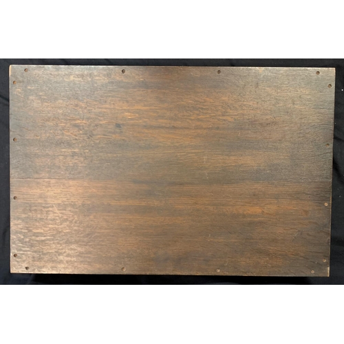 68 - WOODEN TRAY, OAK CARVED TABLETOP (1 STRUT FROM UNDERSIDE MISSING) & WOODEN FIRE SCREEN