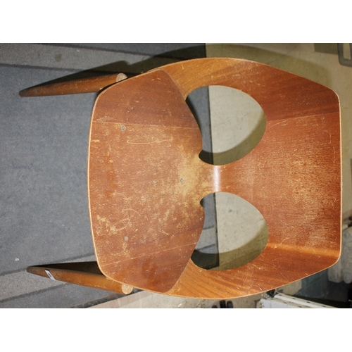 95 - SET OF 4 DANISH DESIGNED  KANDYA JASON PLYWOOD STACKABLE CHAIRS ON GENTLY TAPERING SPRAYED LEGS.  DE... 