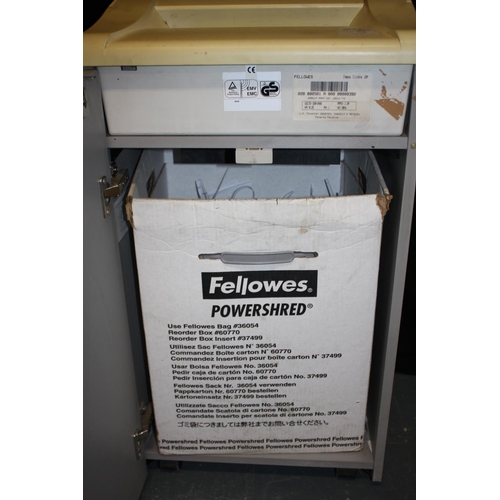 110 - FELLOWES POWERSHRED 220 PAPER SHREDDER