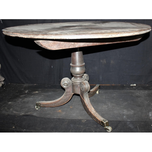 149 - CIRCULAR TILT TOP TABLE ON TRIPOD BASE - NEEDS REPAIR