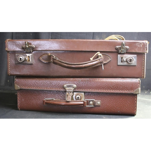 172 - 2 LEATHER CASES, LEATHER BELT WITH GLAMORGAN CONSTABULARY BUCKLE, GILT FURNITURE HANDLES