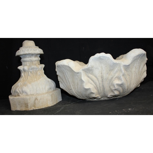 261 - ORNATE STONEWORK TULIP DESIGN URN ON HEXAGONAL BASE (2 PIECES)