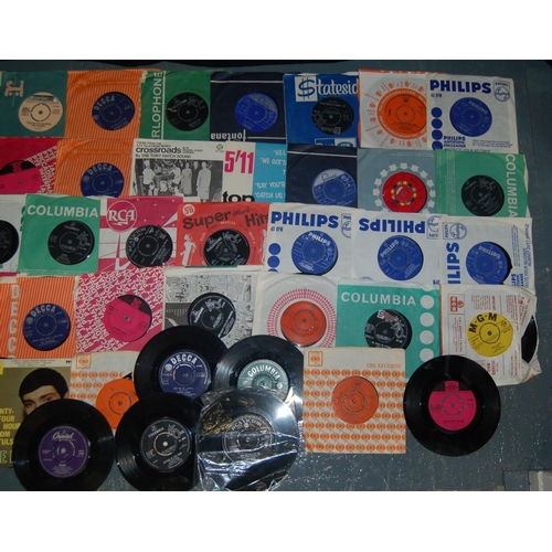 36 - QUANTITY 45rpm/SINGLE RECORDS