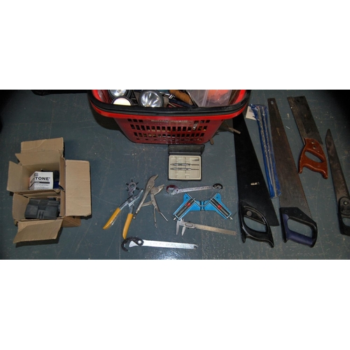 49 - VARIOUS TOOLS: SAWS, FILES, SET SQUARES, DRILL BITS ETC