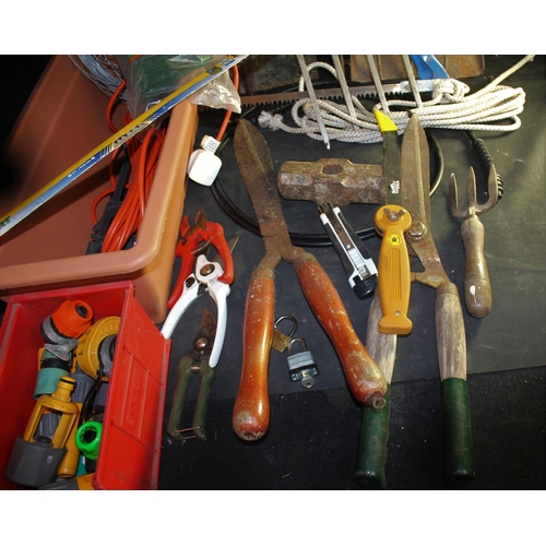 71 - VARIOUS GARDENING TOOLS