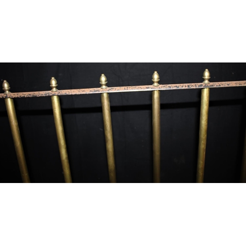 82 - BRASS & IRON FIRE GUARD (WIDTH 4ft)