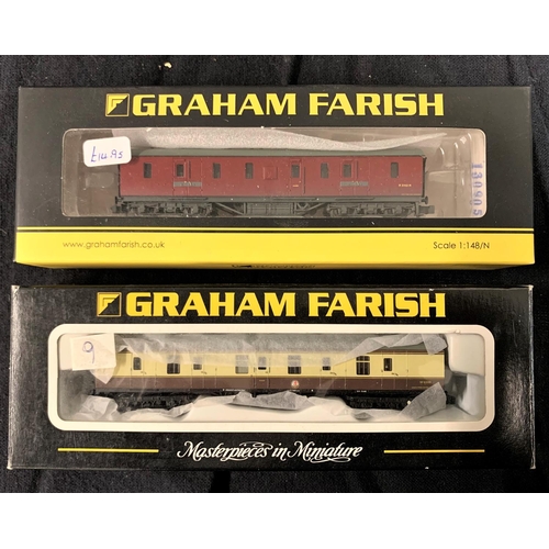 23 - 4 N GAUGE COACHES: 2 BACHMANN, 2 GRAFAR RAILWAYS - BOXED