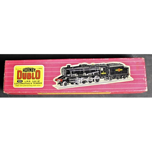 120 - HORNBY DUBLO NO2224 2 RAIL 2-8-0 48073 LMR LOCO & TENDER - BOXED (TESTED)