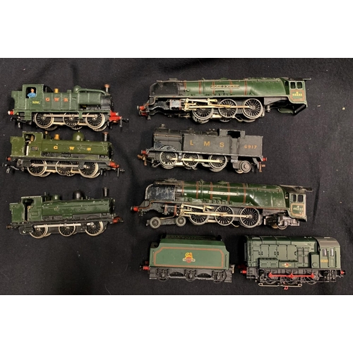 210 - 3 KIT BUILT 00 GAUGE GWR PANNIERS - ALL UNBOXED (ALL TESTED OK), 4 x 3 RAIL HORNBY DUBLO LOCOS: 2 DU... 