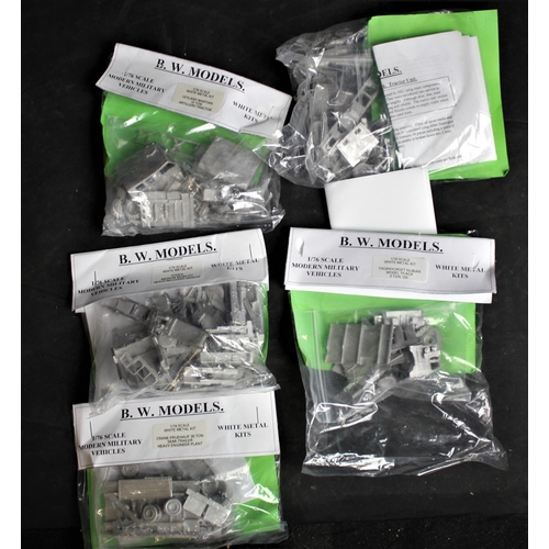 224 - WHITE METAL LORRY KITS