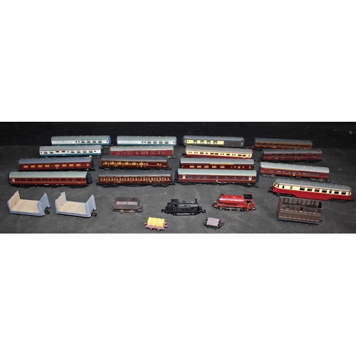 235 - 3 N GAUGE LOCOS & TRUCKS (LOCOS TESTED OK) & 15 N GAUGE COACHES ETC - ALL UNBOXED