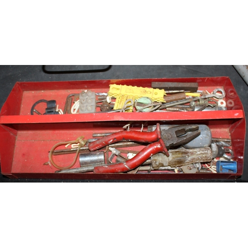 566 - ELECTRIC STRIMMER & MISC TOOLS