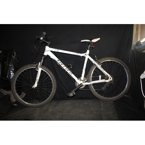 80 - @CARRERA 6061 T6 21 SPEED MOUNTAIN BIKE 20