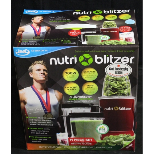 83 - @NUTRIBLITZER 700w 11 PIECE SET