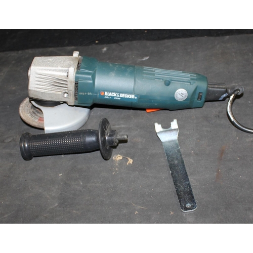 27 - BLACK & DECKER ANGLE GRINDER