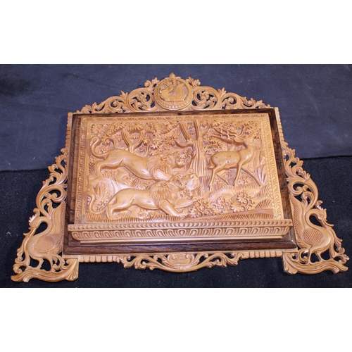 29 - CEYLON WOODEN TABLE CENTRE & LIONS HUNTING PLAQUE