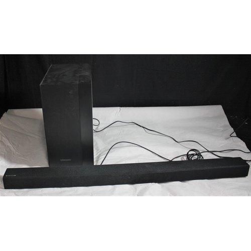 106 - SAMSUNG SOUND BAR WITH BASS BOX