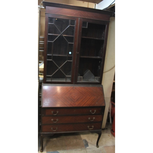 126 - MAHOGANY BUREAU BOOKCASE ON QUEEN ANN LEGS - DAMAGED